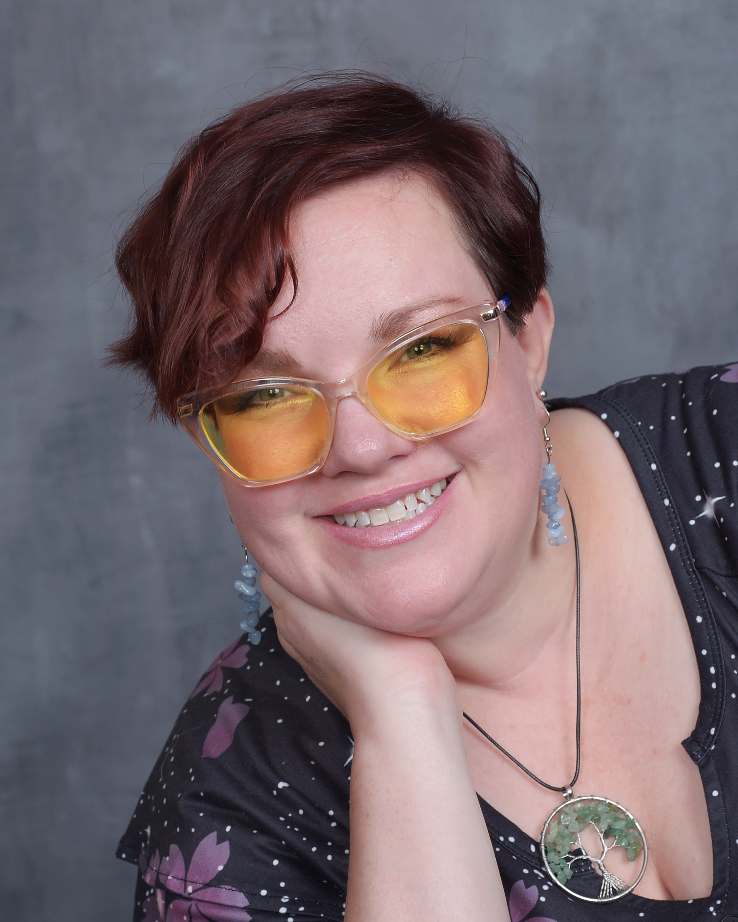 headshot of me